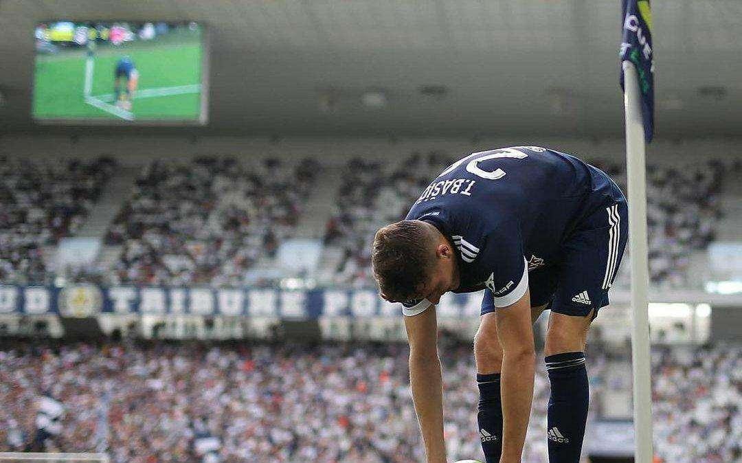 Calciomercato, il Bordeaux mette fretta alla Lazio: serve la cessione di Basic per un nuovo acquisto