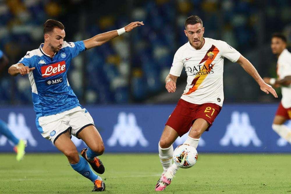 Napoli-Roma, gli azzurri accusano i giallorossi: "Violato il protocollo sanitario"