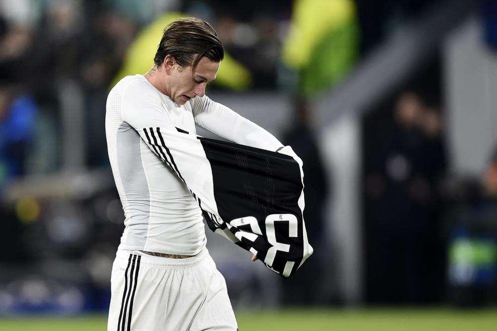 Juventus, Bernardeschi salta la Lazio. Allegri: "Sarà valutato tra 20 giorni"