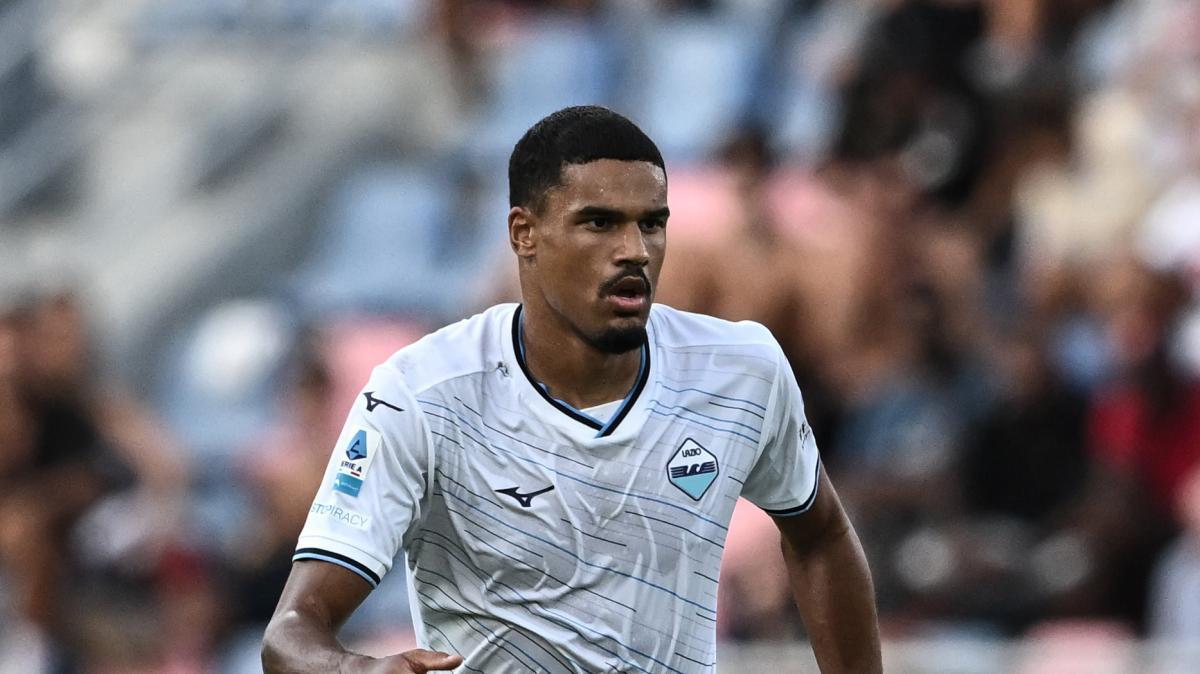 Lazio, Doekhi sul debutto in Serie A: la reazione del difensore