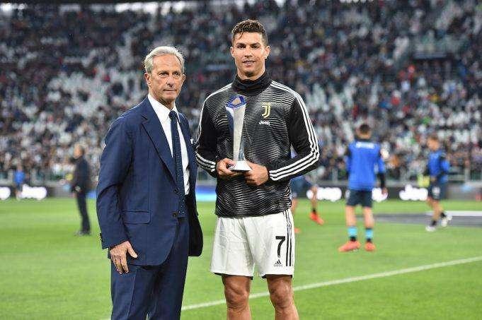 Serie A, i top players indosseranno una patch celebrativa: c'è un giocatore della Lazio