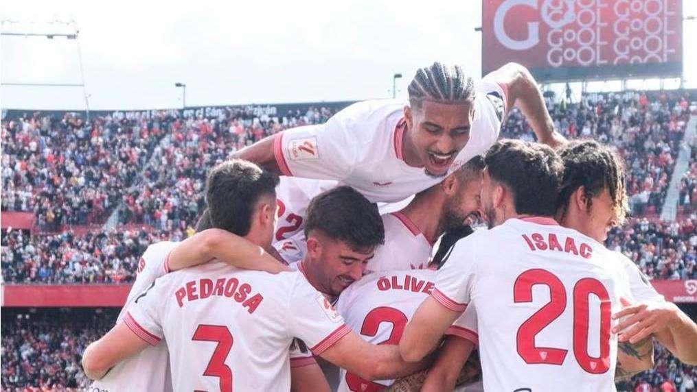 Calciomercato Lazio | Missione in Spagna, occhi su un difensore: le ultime