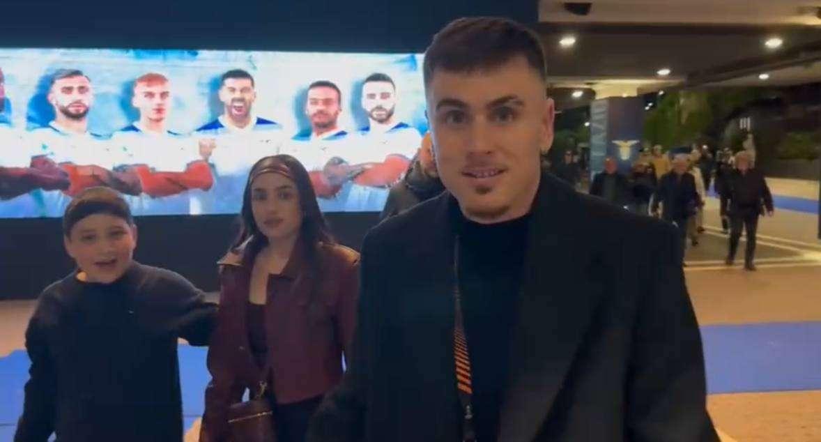 Lazio, Patric sostiene i compagni all'Olimpico: "Ce la facciamo? Dico..." - VIDEO