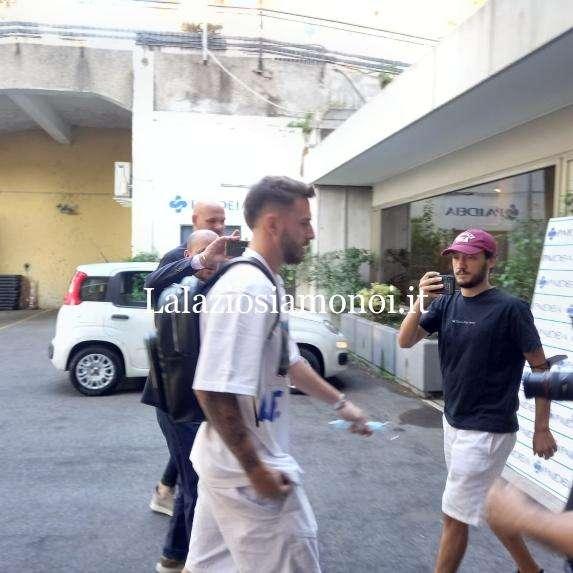Lazio, Mario Gila in Paideia per le visite: con lui anche un altro biancoceleste – FOTO&VIDEO 
