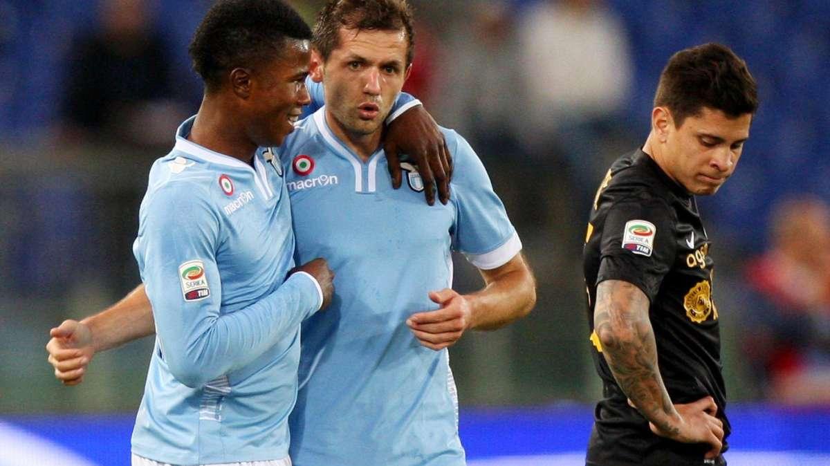 Lazio - Verona, il precedente: 3-3 show tra rossi e rigori parati