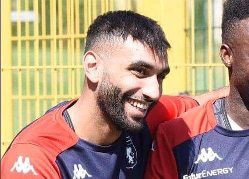 Serie A, il Genoa ribalta il Cagliari grazie a Fares: esordio e doppietta per l’ex Lazio