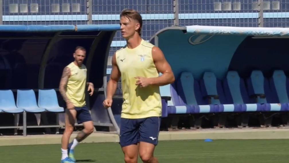 Lazio, ecco Gudmundsson: "Sono molto contento di essere qui" - VIDEO