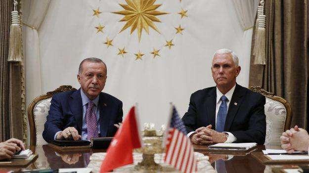 Politica / Guerra in Siria, accordo Usa - Turchia per cessate il fuoco