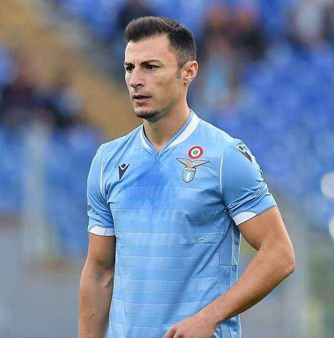 Lazio, Radu non torna in nazionale. Il ct: "Non cambia la sua scelta"