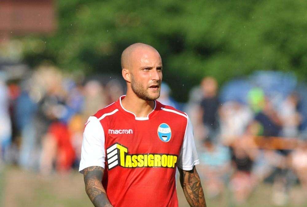 Napoli, un calciatore positivo al Covid: il comunicato 