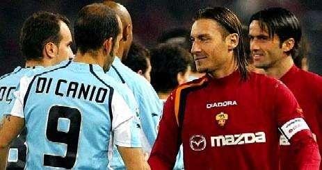 FOCUS - Da Klose a Di Canio, passando per Totti e De Rossi: le 10 frasi che caratterizzano il derby