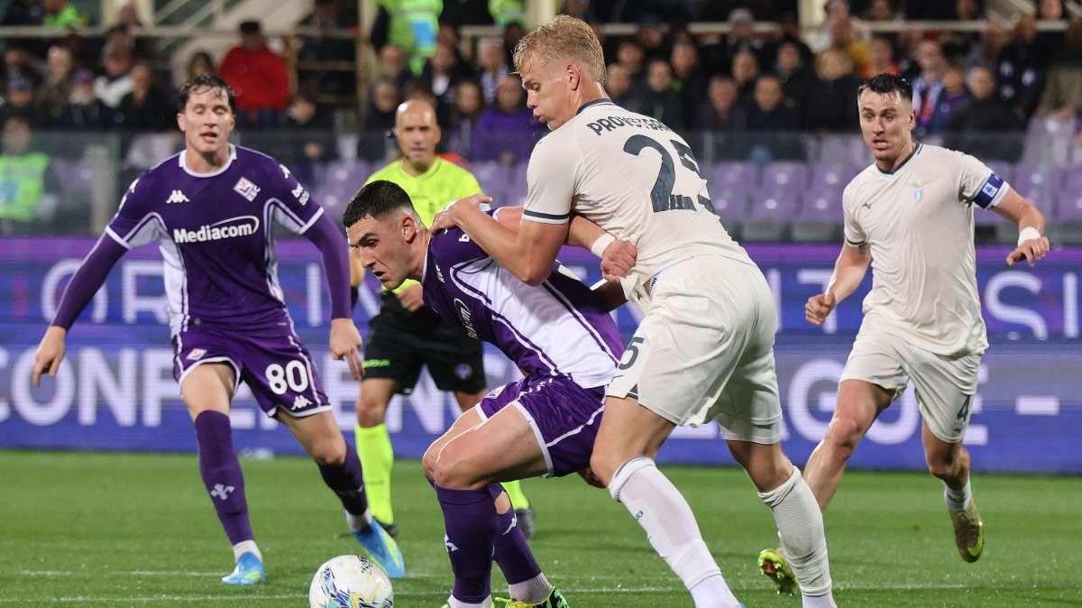 Lazio, nuovo giocatore in diffida. La scelta del Giudice Sportivo dopo la Fiorentina