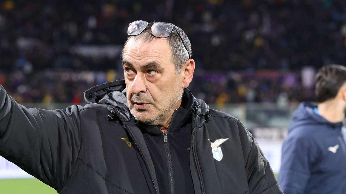 Lazio, Lotito prova a convincere Sarri: "Ora puoi fare il tuo calcio". Pronta l'offerta