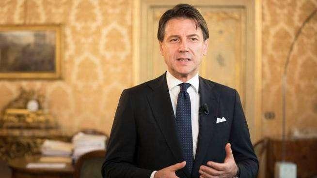 Coronavirus / Riunione Conte - capigruppo: apertura confini regionali il 3 giugno