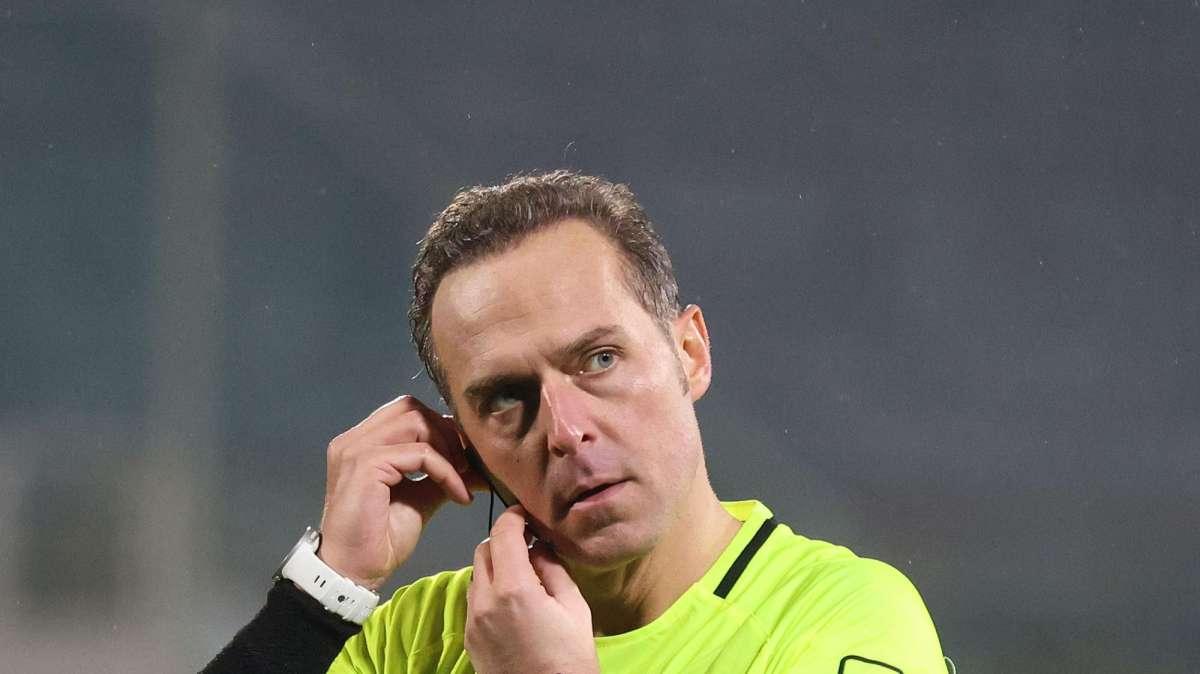 Monza - Lazio, il rigore che nessuno ha visto: che errore di Pairetto e Var - VIDEO
