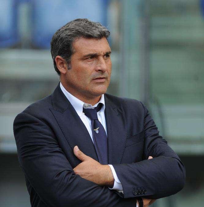 Dramma Astori, ai funerali ci sarà anche una delegazione della Lazio: presenti Peruzzi e Manzini