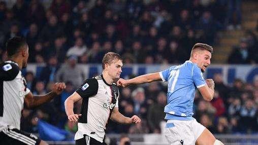 Serie A, si riparte il 20 giugno: il nuovo calendario delle 12 giornate