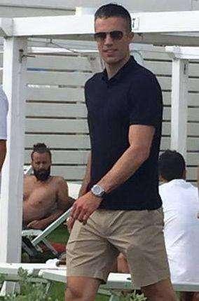 Van Persie riparte dopo la vacanza a Roma. Lotito sulle voci di mercato: "Non commento"