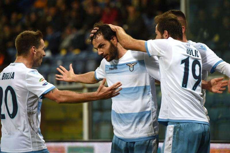 LE PAGELLE DEI QUOTIDIANI - Felipe Anderson ricama, gli altri segnano. De Vrij, che rientro!