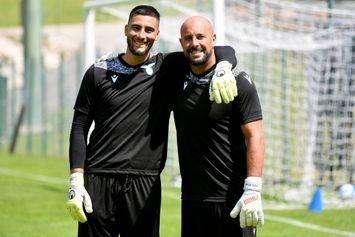 Lazio, Reina e Strakosha in due per una maglia: lo spagnolo parte in pole 