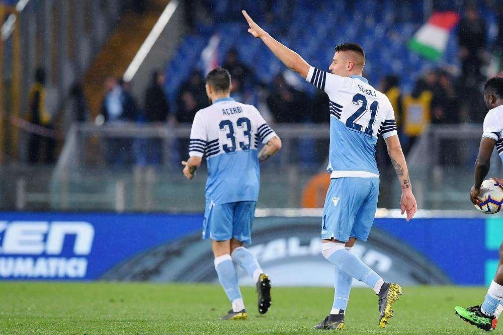 DIRETTA - Calciomercato Lazio, tra acquisti e cessioni: tutte le news