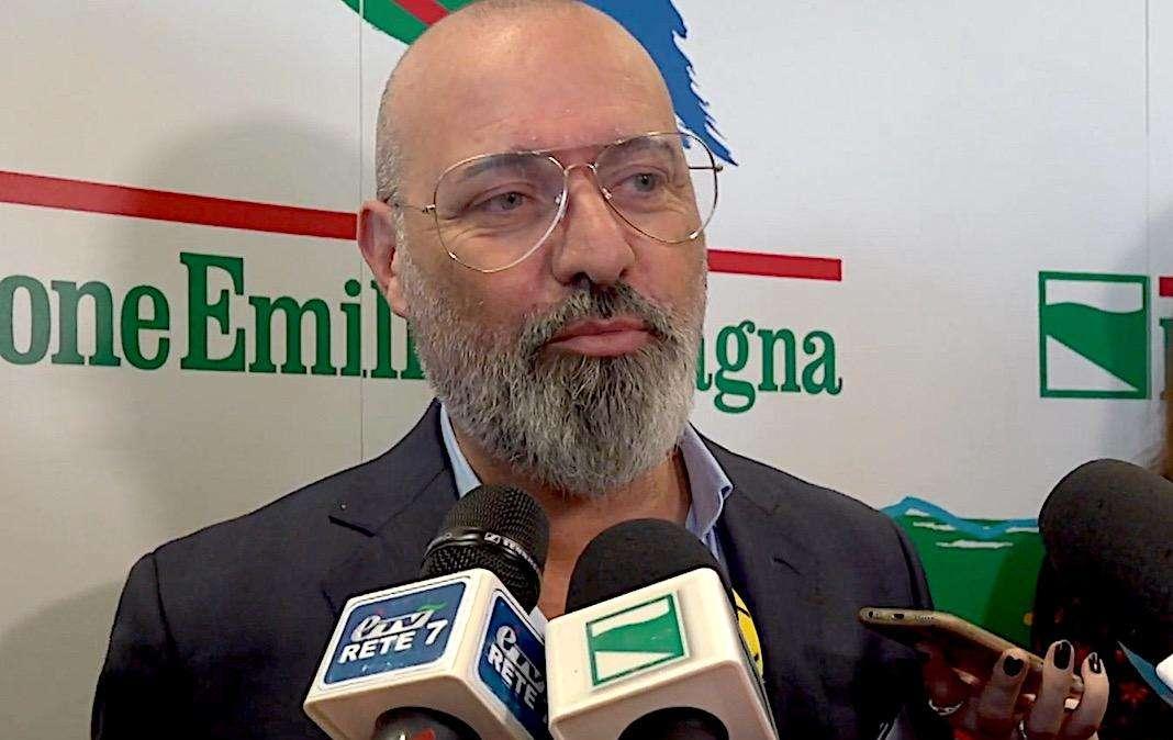 Bonaccini annuncia: "Ecco la mia proposta per riaprire gli stadi al pubblico"