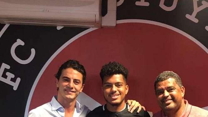 EURORIVALI - Il Midtjylland ferma la capolista al decimo minuto di recupero 