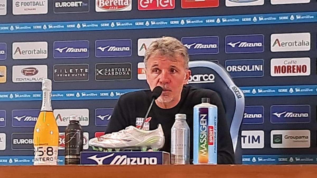 RIVIVI LA DIRETTA - Lazio, Baroni in conferenza: "Sono incazzato nero, non si può prendere un gol così"