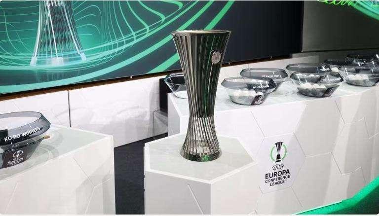 RIVIVI LA DIRETTA - Sorteggio Conference League: la Lazio pesca l'AZ Alkmaar