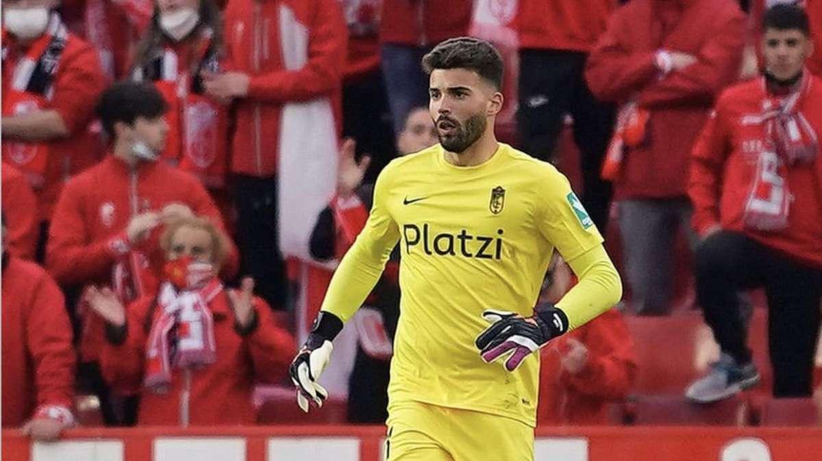 AURONZO GIORNO 6 - Lazio, il ballo dei portieri. I tifosi aspettano Maximiano e lanciano la sfida