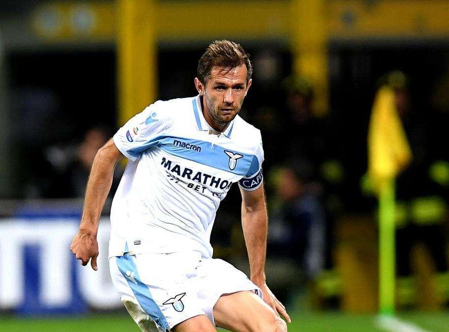 Lazio, centrocampo all'attacco: Parolo e Lulic in una top 30 di Serie A