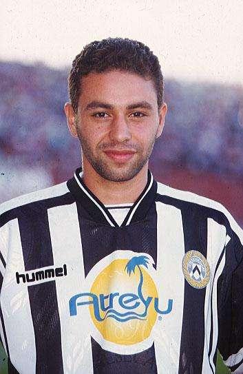 GARBAGE TIME - Hazem Emam, principe cerca... pianti