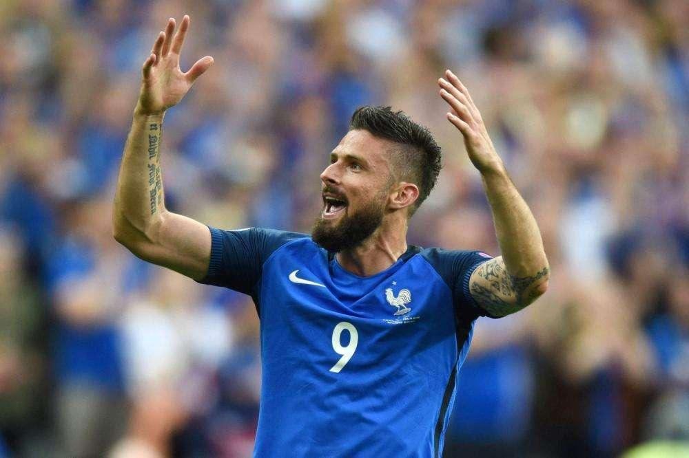 Lazio-Giroud, Cardone (La Repubblica): "No all'Inter, Olivier preferisce i biancocelesti"