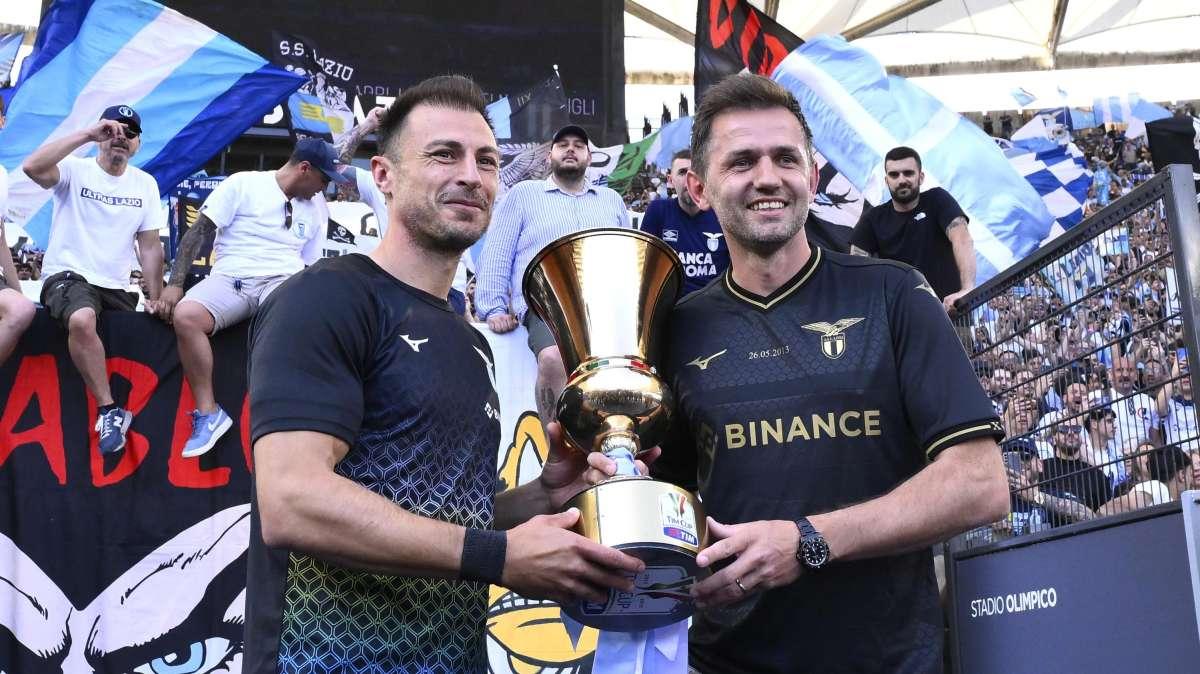 Lazio, Lulic a cena con altri due biancocelesti: la reunion romantica - FOTO