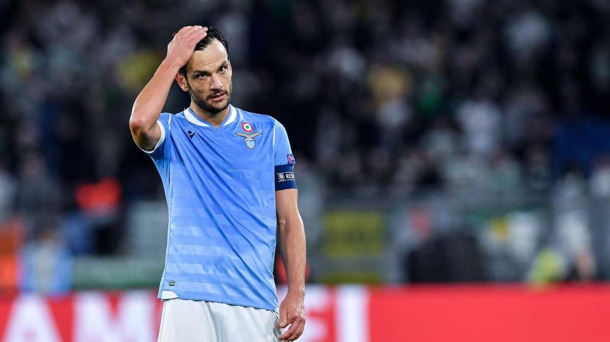 Lazio, Parolo protagonista della ten years challenge della Serie A - FOTO