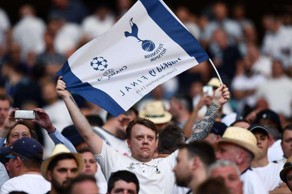 Coronavirus, il Tottenham fa marcia indietro: revocata la cassa integrazione per i dipendenti