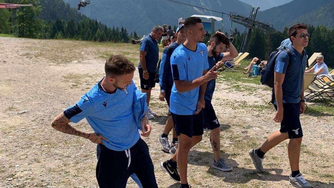 RITIRO LAZIO, GIORNO 8 - Presentazione nuova maglia: tre biancocelesti sul Monte Agudo