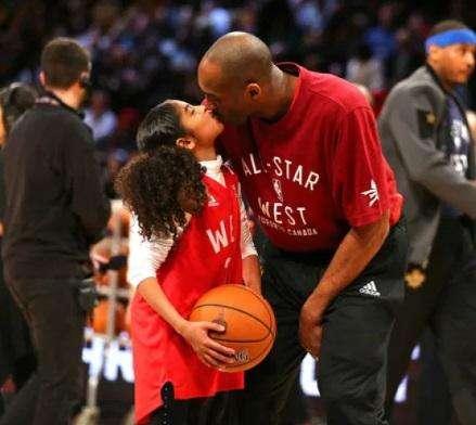 Morte Kobe Bryant, il pilota aveva avuto un permesso speciale