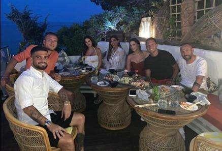 Lazio, sushi e pallone: Immobile a cena con Insigne e Criscito - FOTO