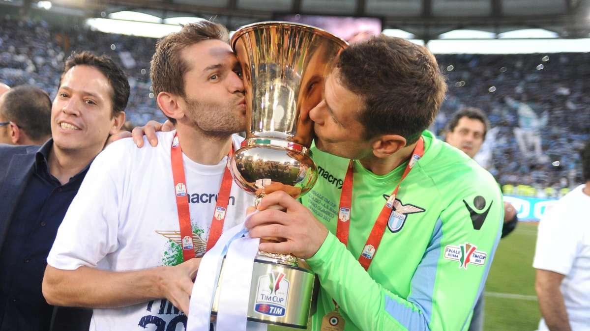 Lazio, Lulic fa impazzire i tifosi: il messaggio social - FOTO
