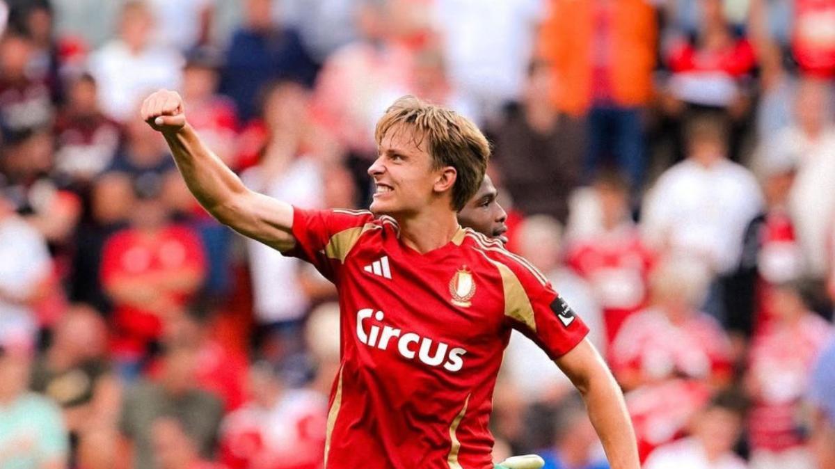 Calciomercato Lazio | Hautekiet in campo con lo Standard Liegi: errore all'esordio