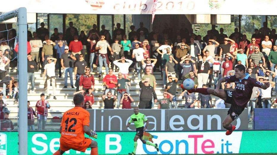 ESCLUSIVA- Bomber Rossi, mamma Angela: "Gli inizi nel rugby, i provini di basket e i gol alla Holly e Benji..."