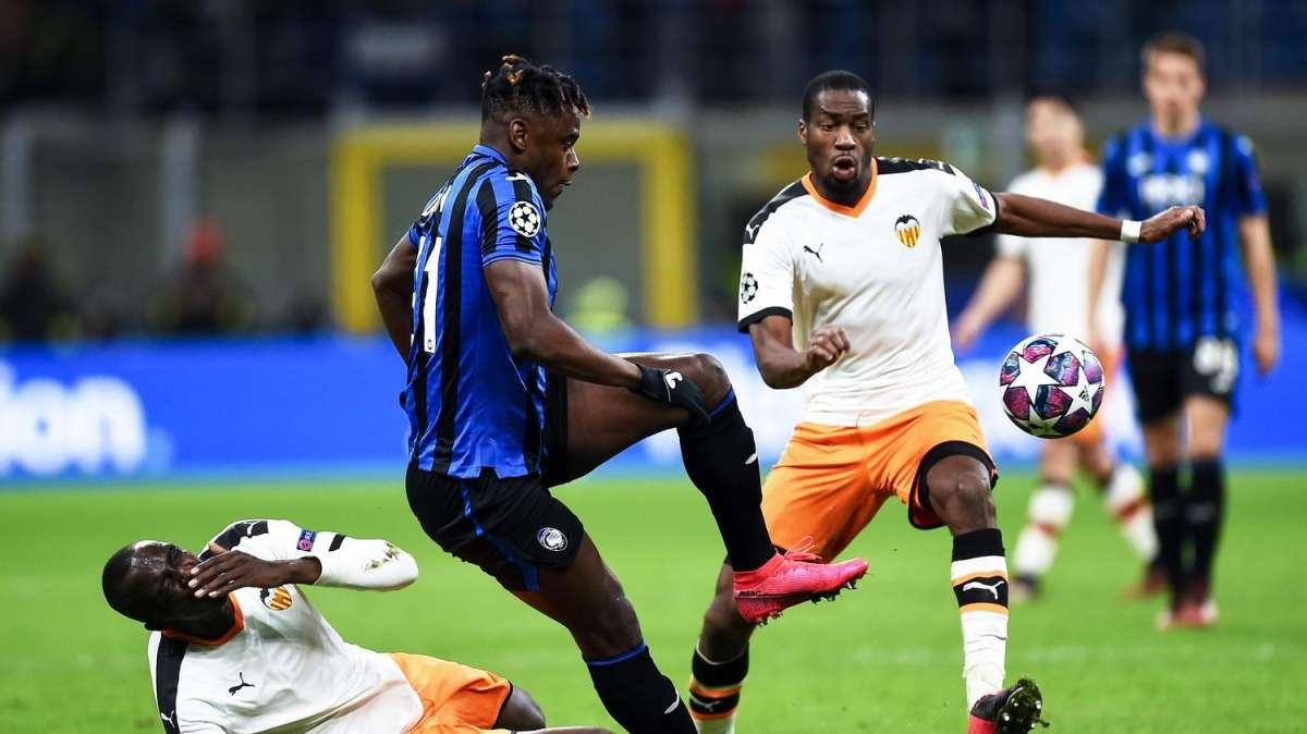 Spagna, Diakhaby rifiuta il messaggio anti-razzismo prima del match: il motivo
