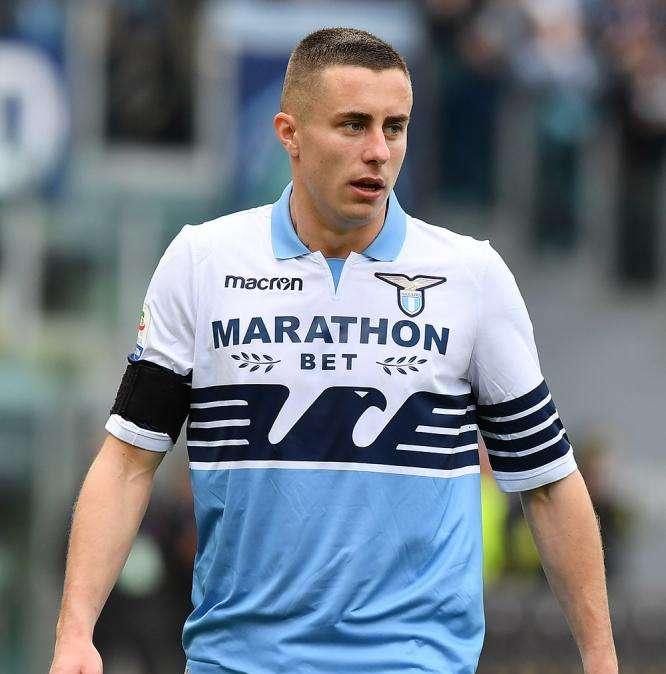 Lazio, Marusic: "Spero di iniziare ad allenarmi quanto prima". Su Lazzari...
