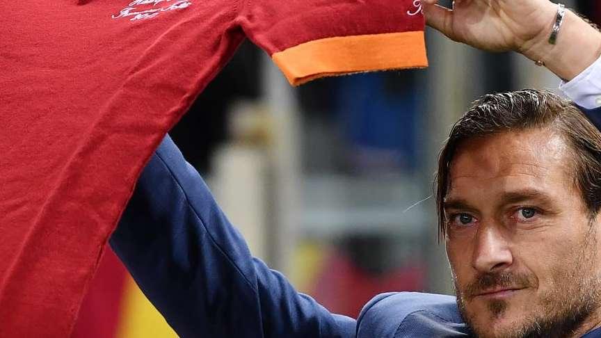 Totti rivela: "Ho pensato seriamente di tornare a giocare in Serie A"