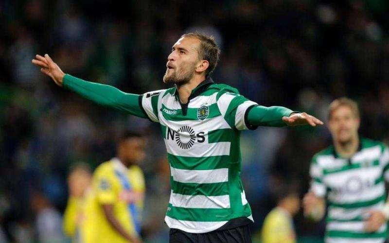 Calciomercato Lazio, per Dost all’Eintracht manca solo l'ufficialità