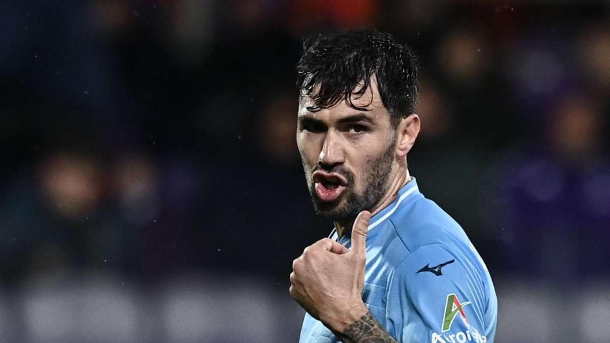 Lazio, Romagnoli a Sky: "Se siamo favoriti? Non credo, le altre gare saranno..."