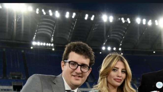 Chiara Nasti, relax e coccole al mare con Mattia Zaccagni – FOTO