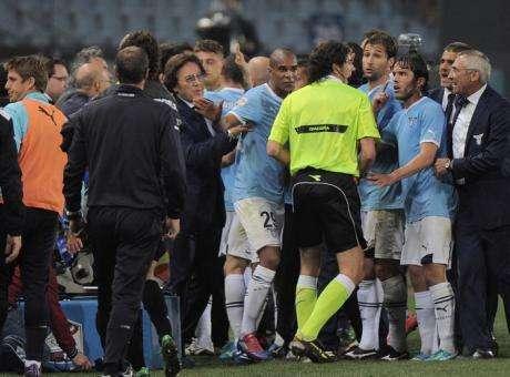 Udinese - Lazio, il precedente: il giallo del fischio fantasma e la rissa finale