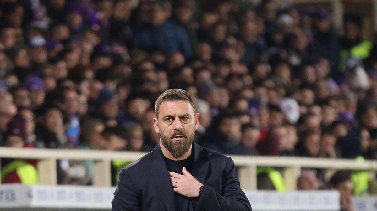 Roma, De Rossi sorride: un giocatore recupera per il derby 